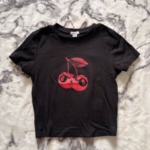 🍒GARAGE STORMI TEE
